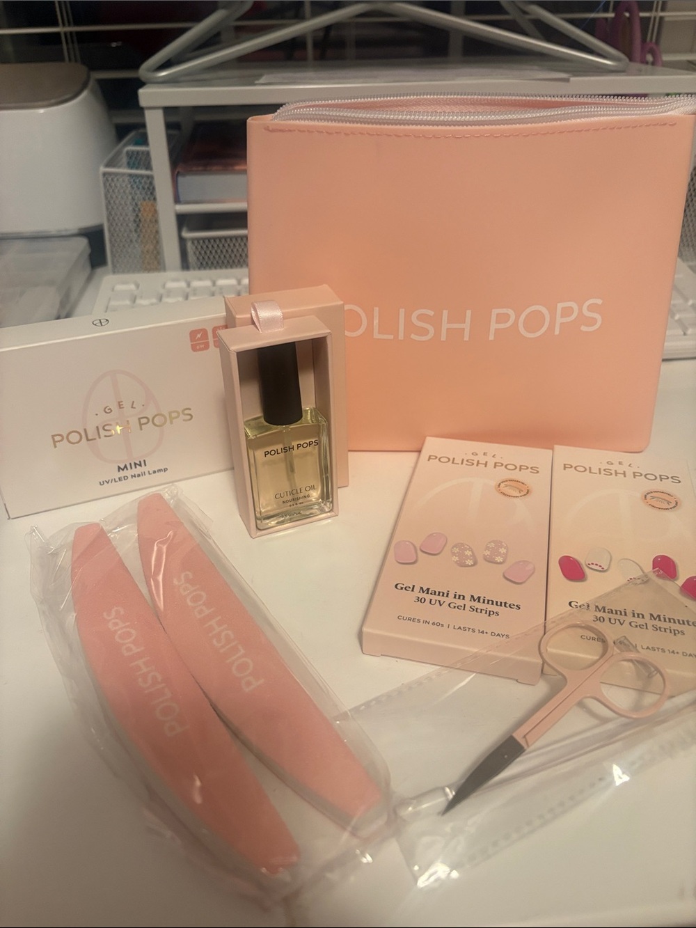 New!! Polish Pops Nail Care Kit with Cuticle Oil..UV/LED Lamp and gel strips.
